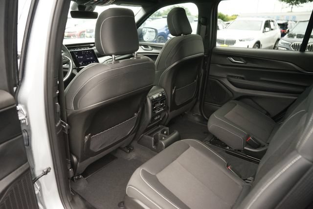 Used 2025 Jeep Grand Cherokee L Laredo w/ Luxury Tech Group I AWD/4WD image 12