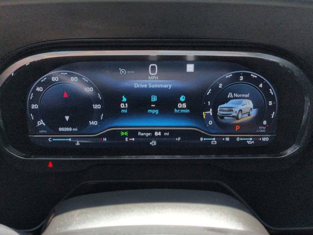 Used 2022 Chevrolet Suburban Premier RWD image 35