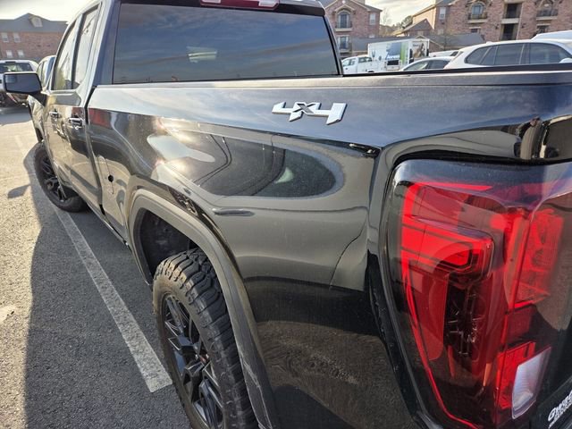 Used 2025 GMC Sierra 1500 Elevation image 8