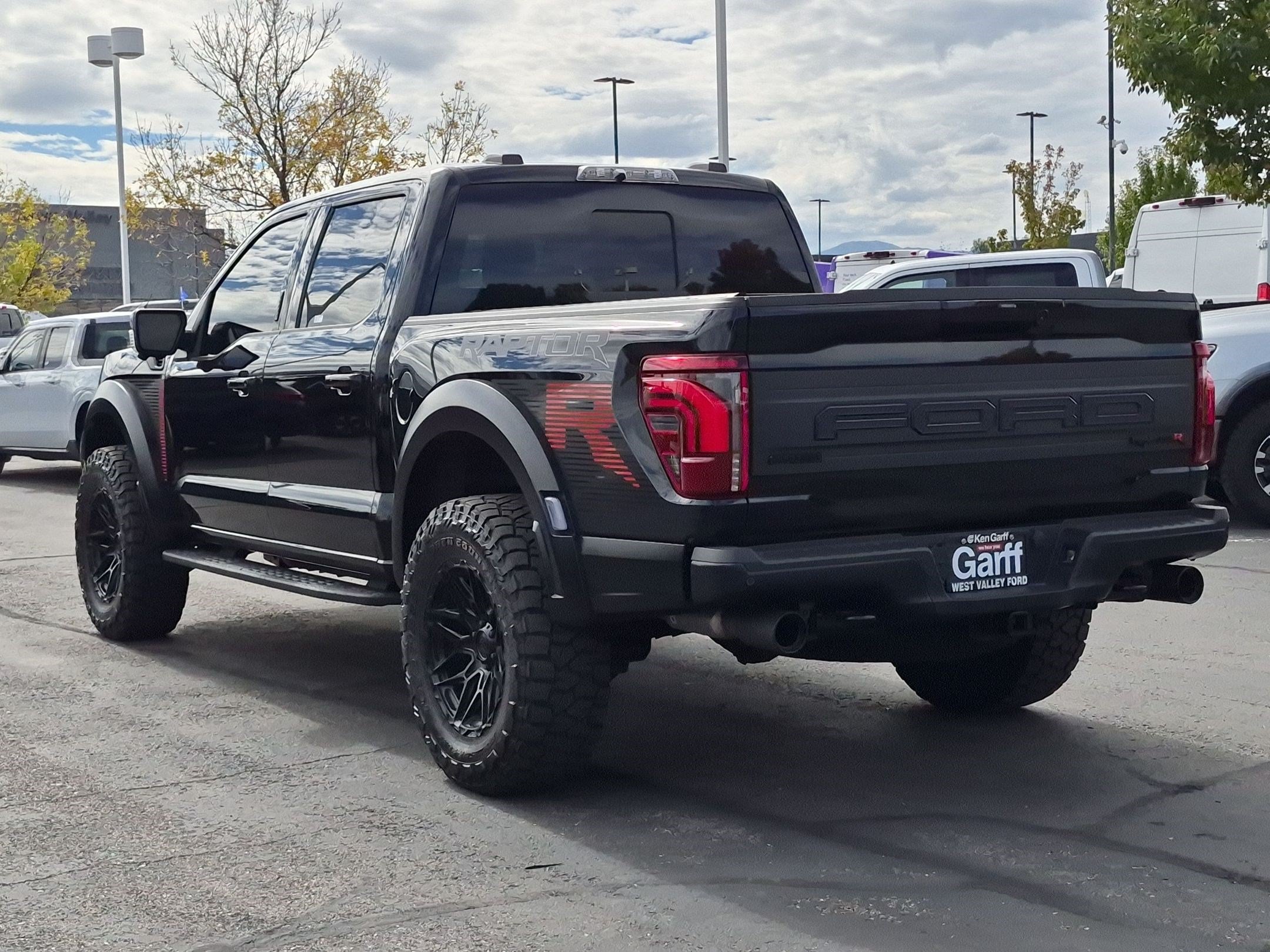 Certified 2026 Ford F150 Raptor w/ Equipment Group 803A Raptor R AWD/4WD image 8