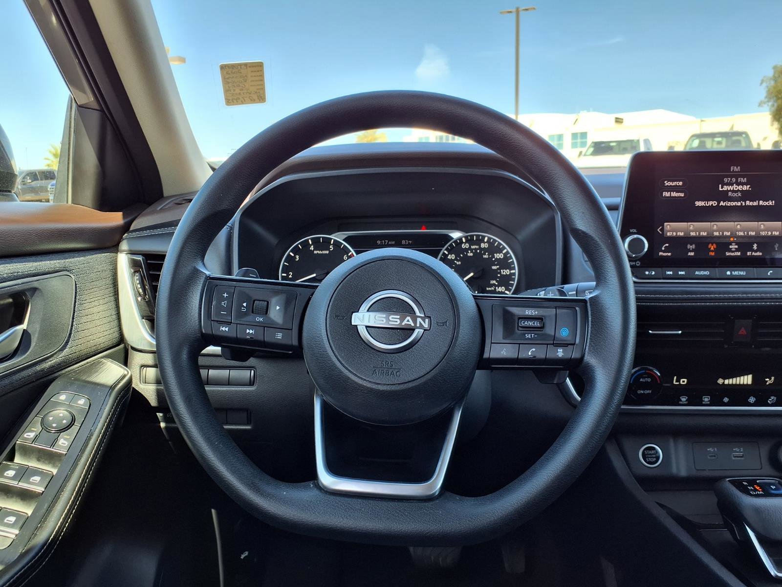 Used 2022 Nissan Rogue SV FWD image 19
