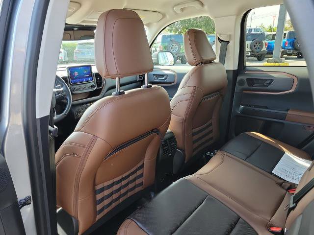 Certified 2022 Ford Bronco Sport Badlands w/ Premium Package AWD/4WD image 11