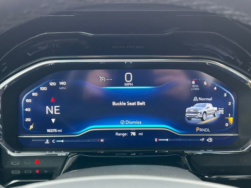 Used 2024 Chevrolet Silverado 1500 LT image 24