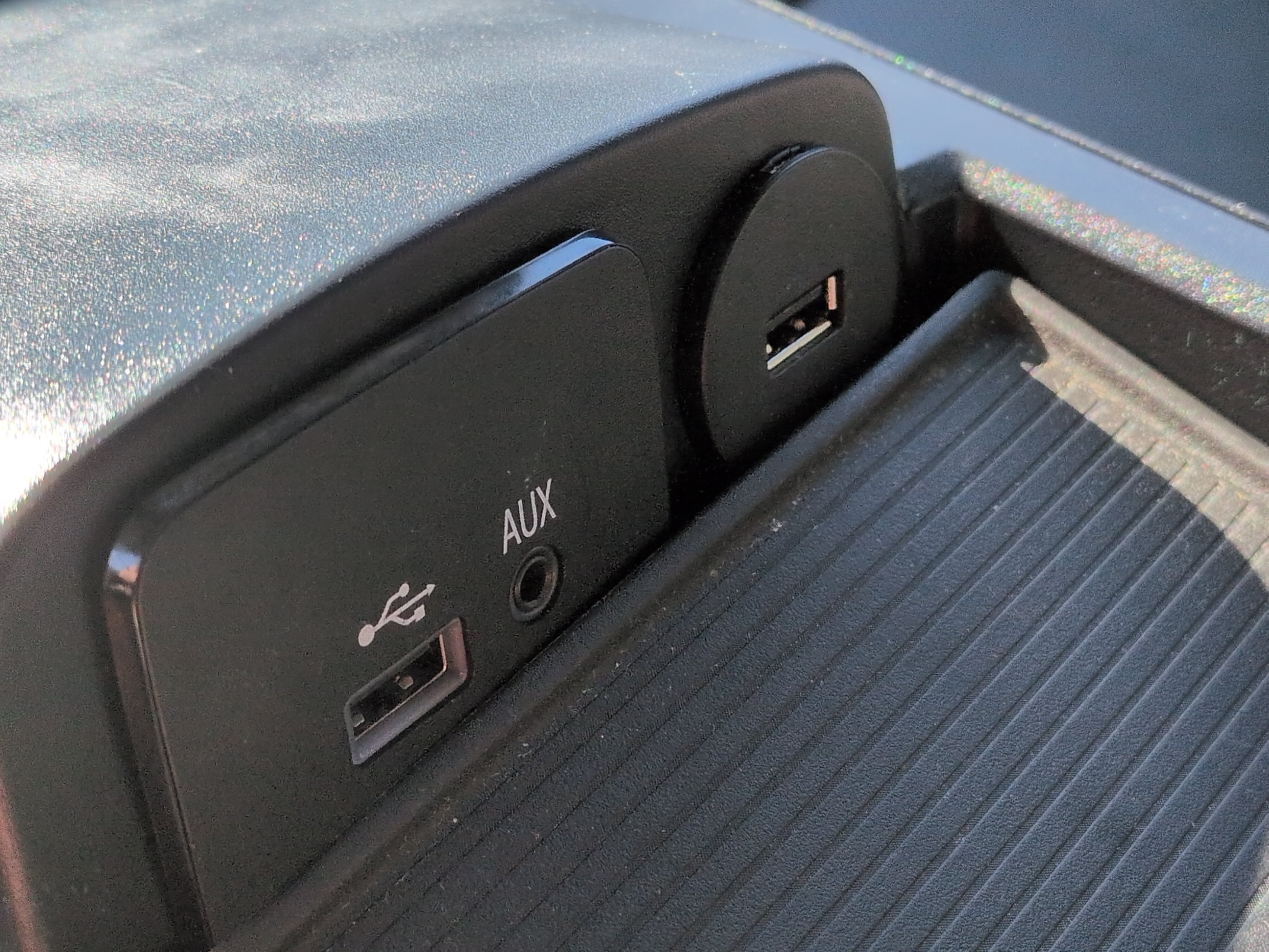 Used 2017 RAM 1500 Laramie w/ Convenience Group AWD/4WD image 21