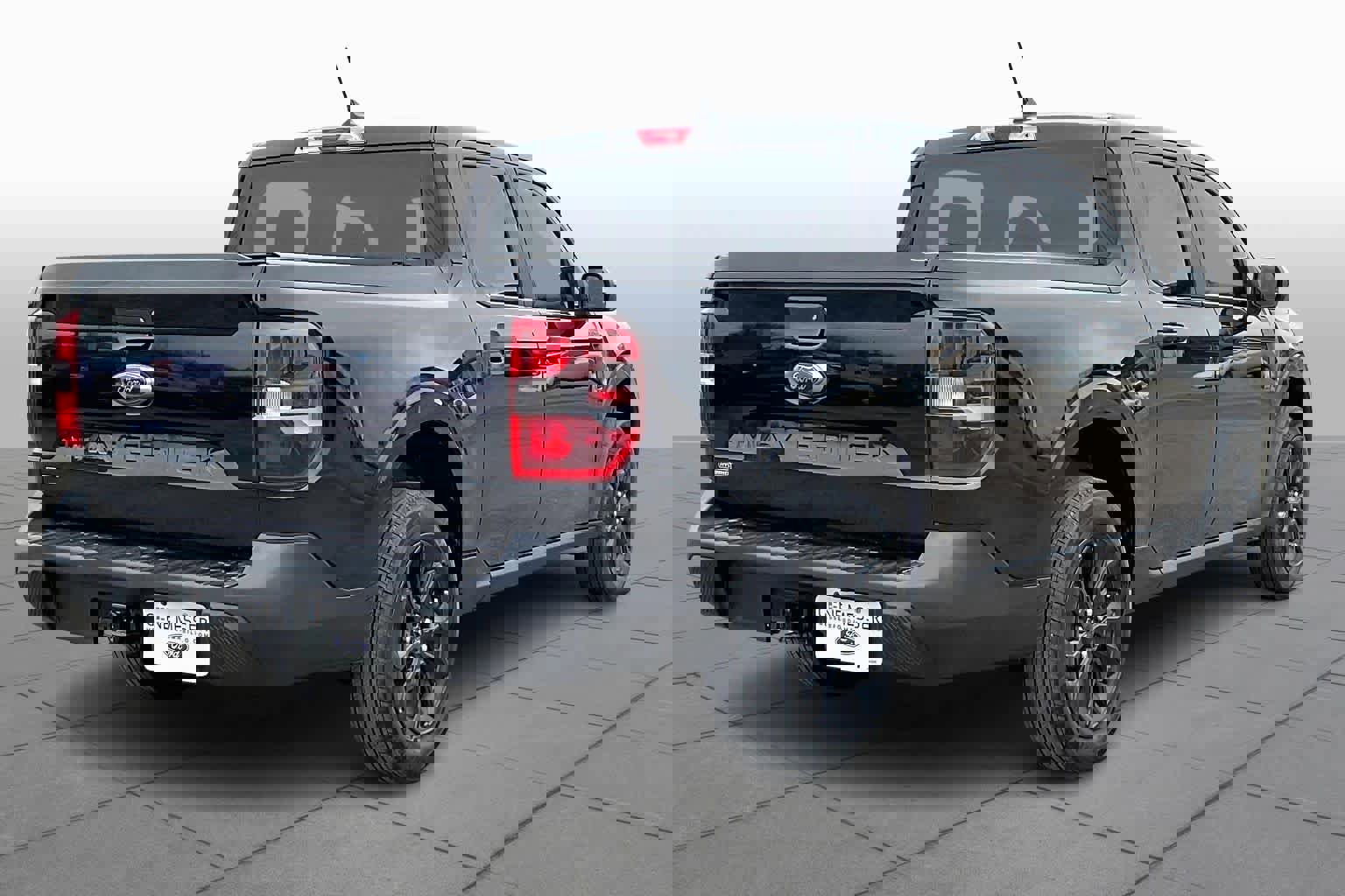 Certified 2024 Ford Maverick XLT w/ XLT Luxury Package image 11