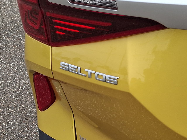 Used 2022 Kia Seltos Nightfall Edition AWD/4WD image 29
