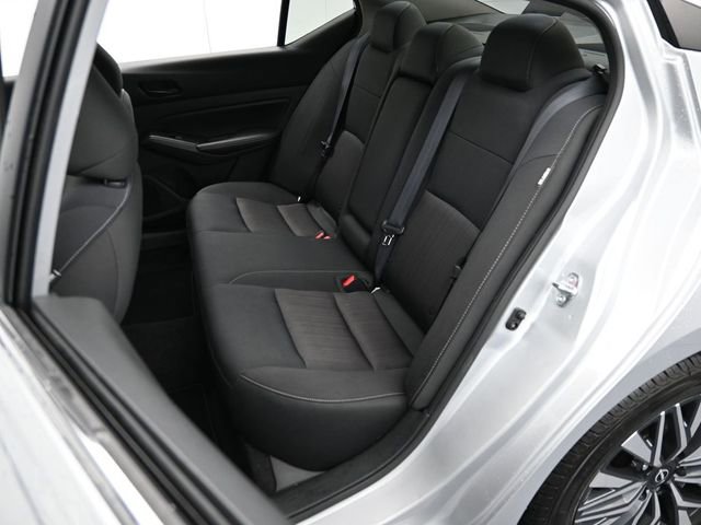 Used 2024 Nissan Altima 2.5 SV image 24