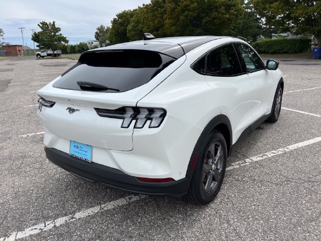 Certified 2023 Ford Mustang Mach-E Select AWD/4WD image 11