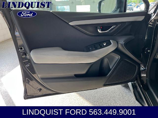 Used 2024 Subaru Outback Premium AWD/4WD image 7