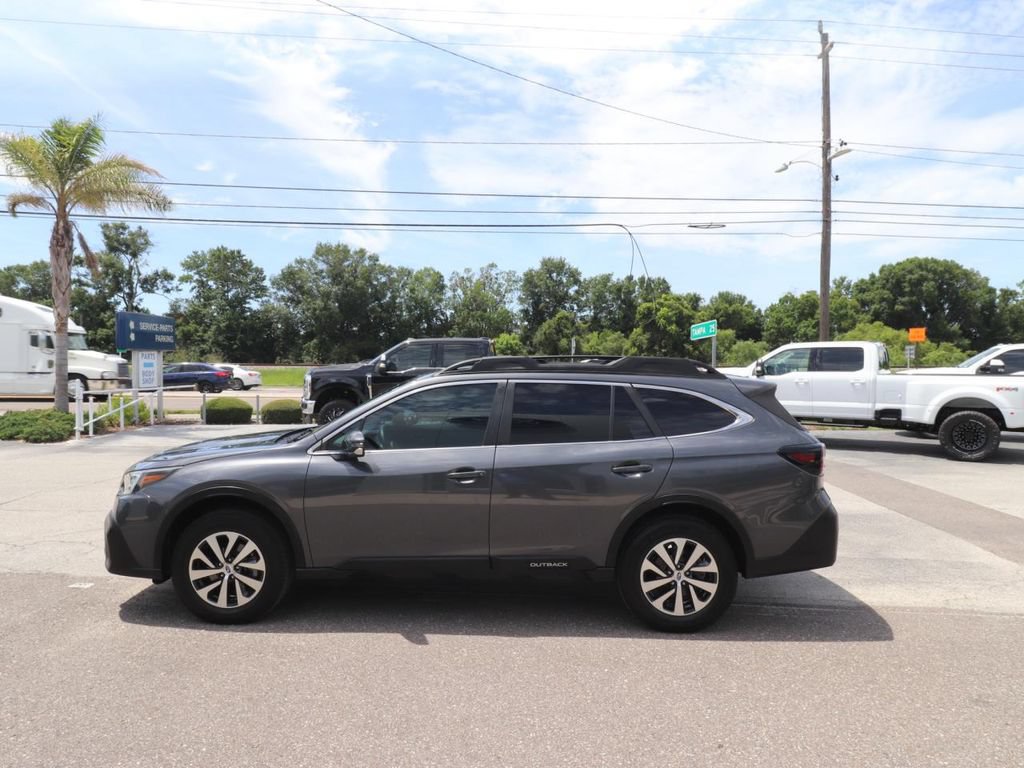 Used 2020 Subaru Outback Premium AWD/4WD image 5