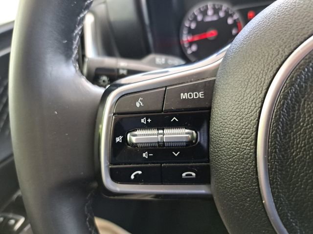 Used 2023 Kia Sorento S w/ Panoramic Sunroof Package image 18
