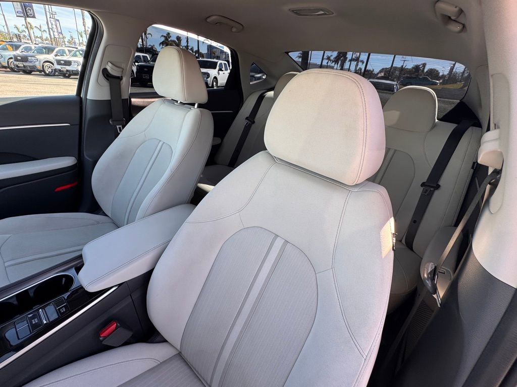 Used 2023 Hyundai Sonata Limited image 19