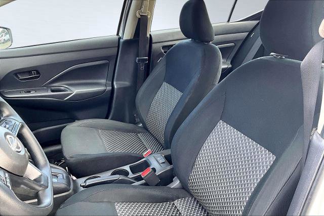 Used 2024 Nissan Versa S w/ S Plus Package image 28