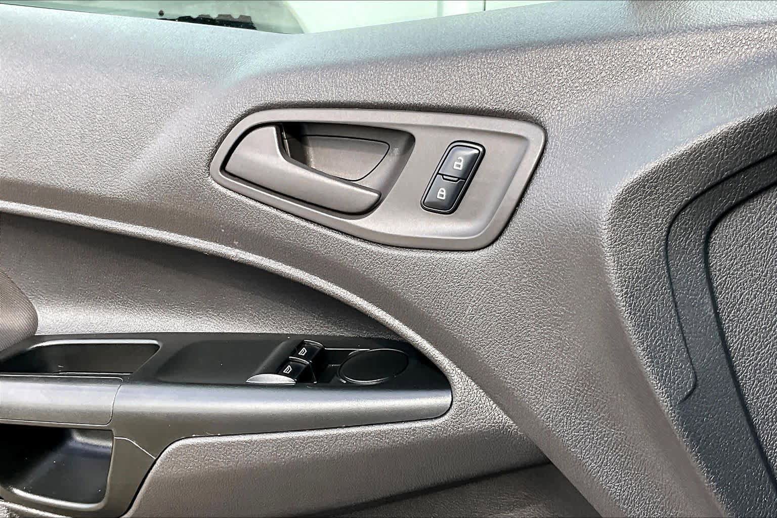 Certified 2017 Ford Transit Connect XL FWD image 30