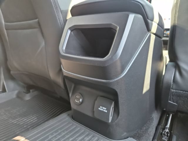Certified 2025 Ford Ranger Raptor AWD/4WD image 38