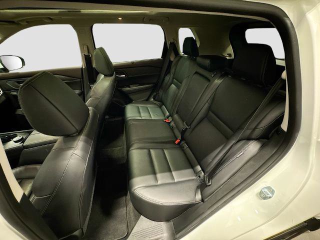 Used 2023 Nissan Rogue SL w/ SL Premium Package image 18