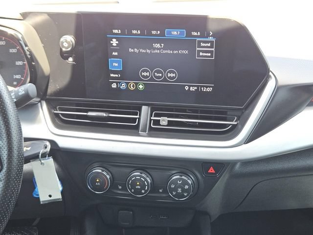 Used 2024 Chevrolet Trax RS FWD image 25