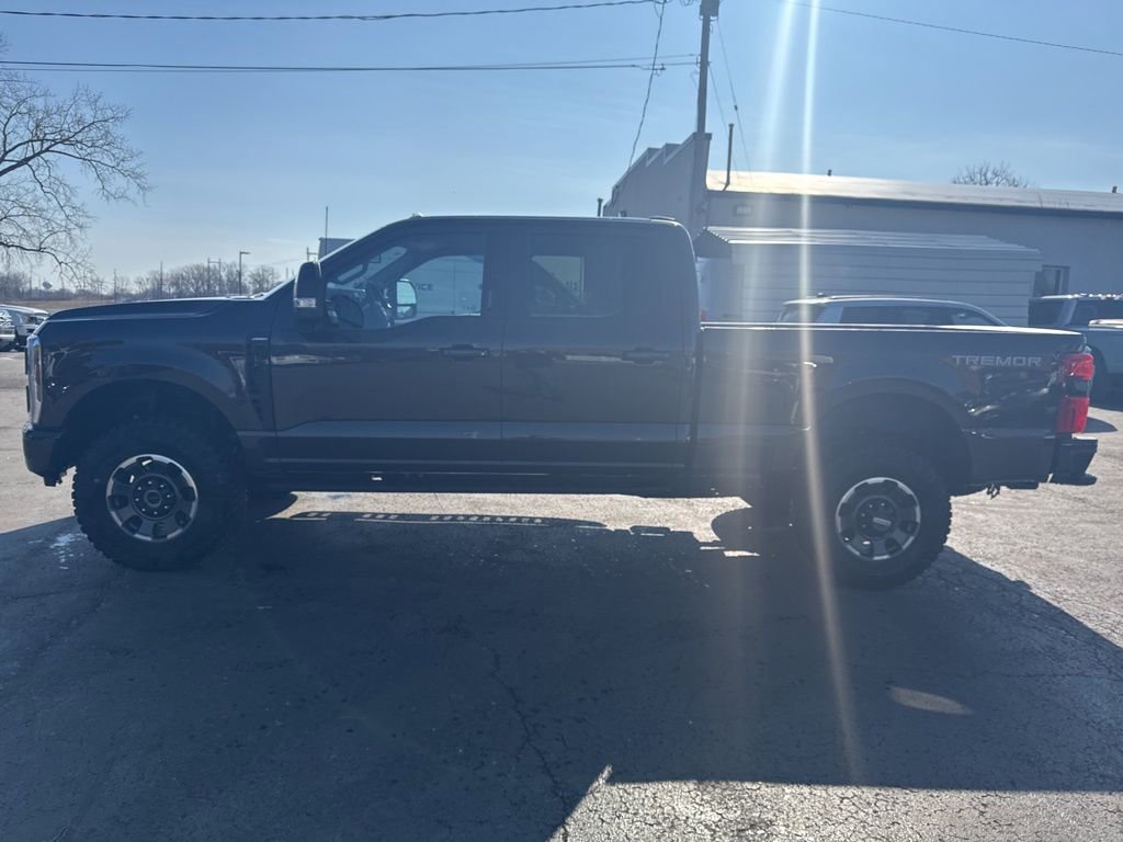 Certified 2024 Ford F250 Lariat w/ Tremor Off-Road Package image 13