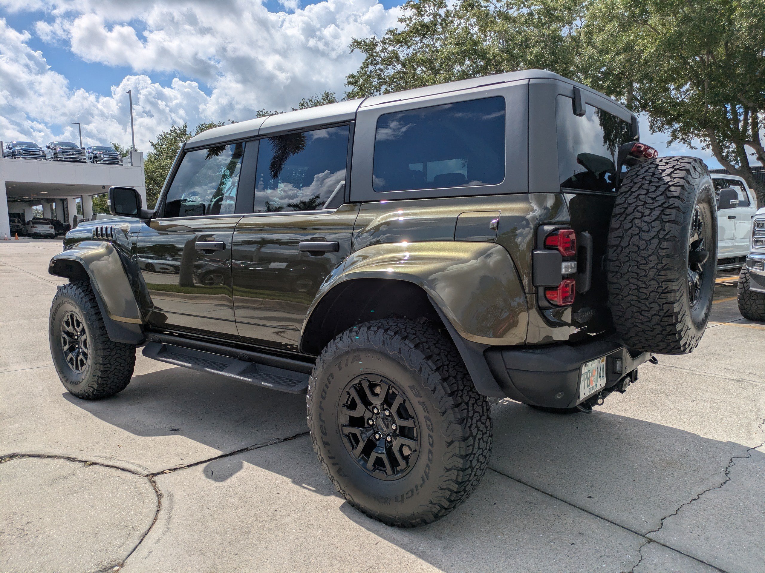 Certified 2026 Ford Bronco Raptor AWD/4WD image 6