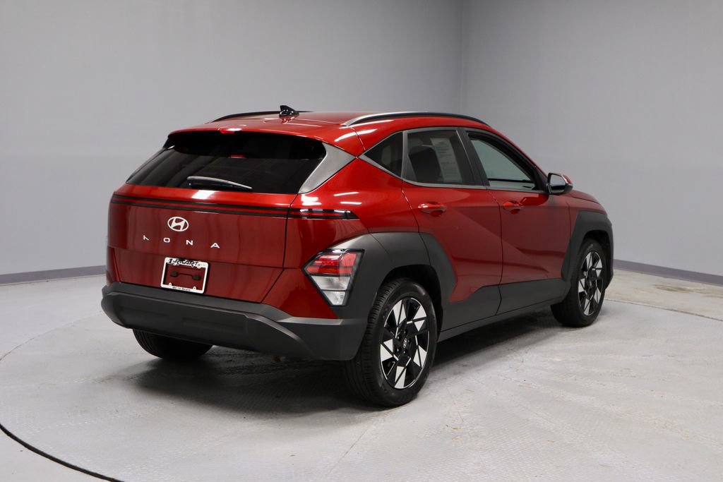 Used 2024 Hyundai Kona SEL FWD image 9