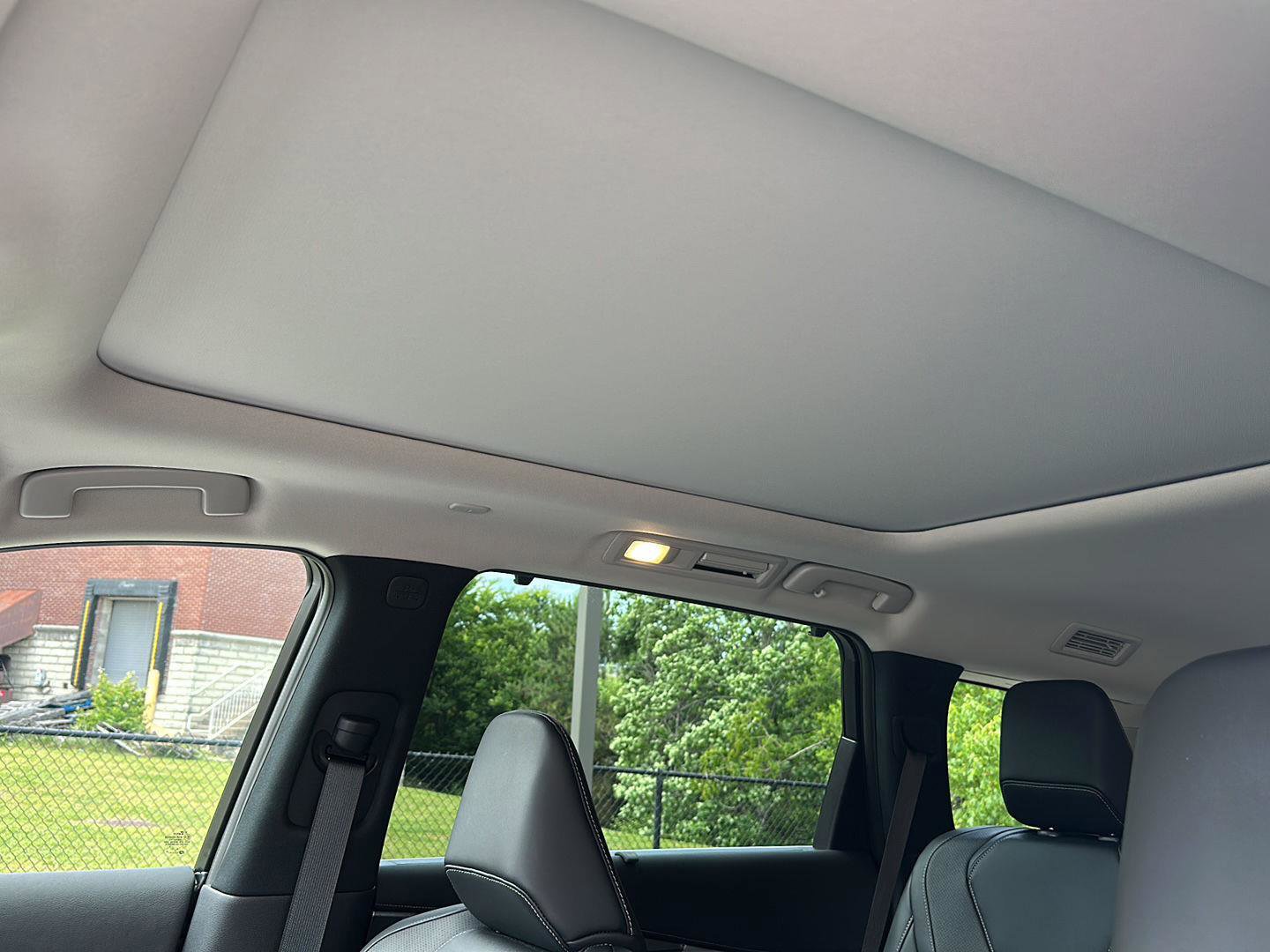 Used 2025 INFINITI QX60 Luxe FWD image 22