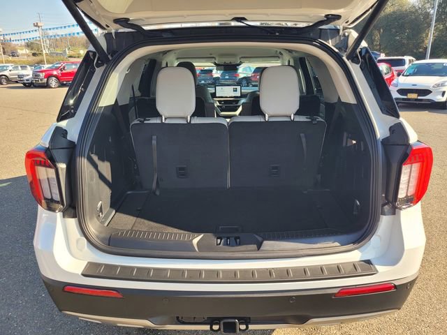 Certified 2025 Ford Explorer Active w/ Active Comfort Package image 8