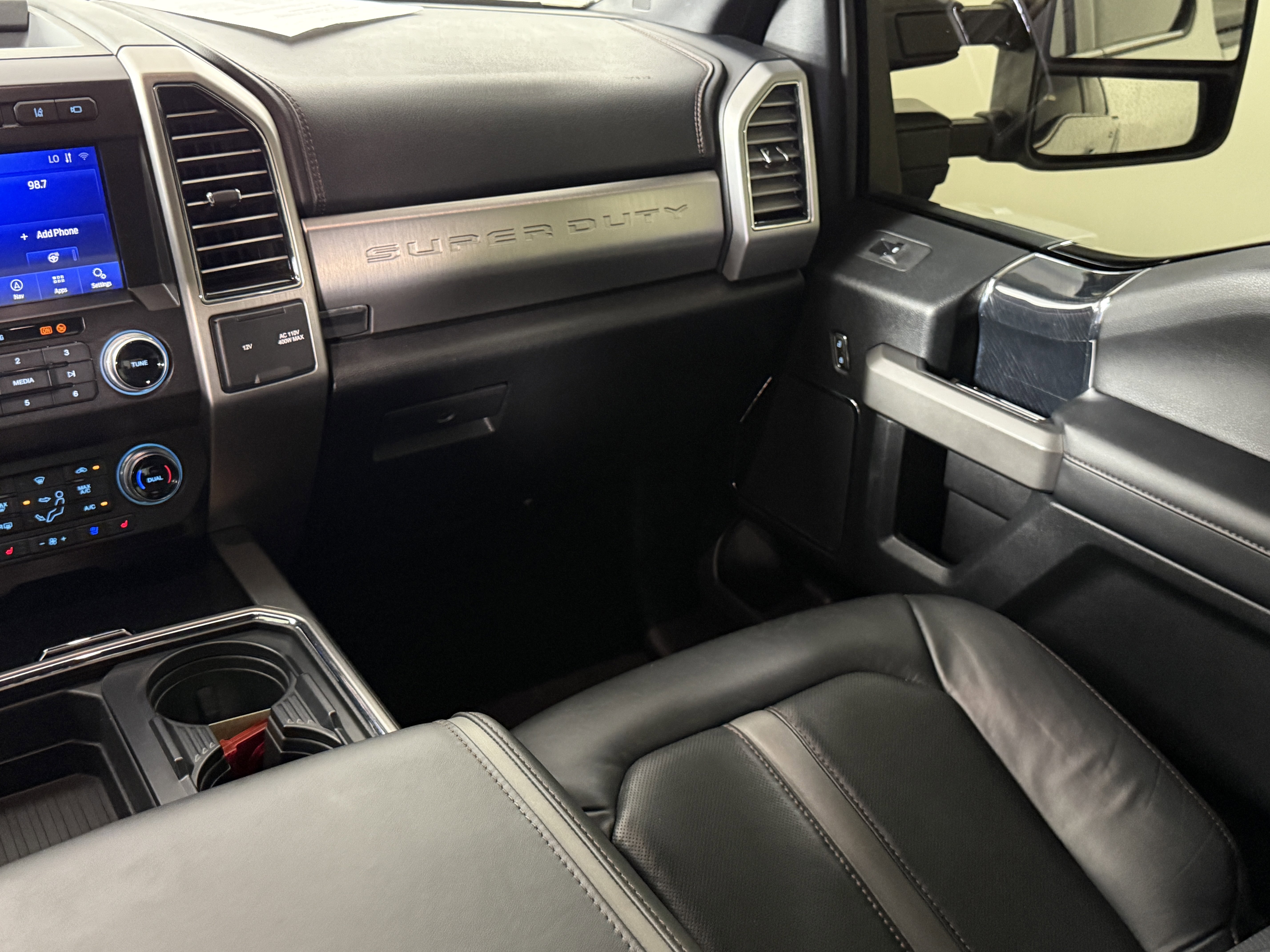 Certified 2020 Ford F250 Platinum w/ FX4 Off-Road Package image 13