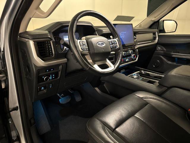 Certified 2024 Ford Expedition XLT RWD image 6