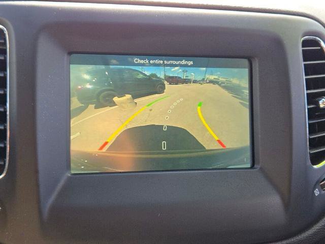 Used 2018 Jeep Compass Latitude w/ Popular Equipment Group image 27