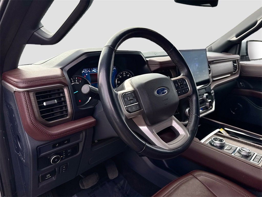 Certified 2022 Ford Expedition Limited image 9