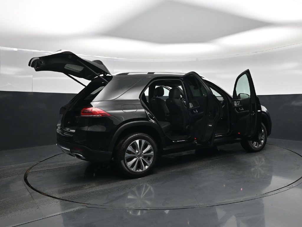 Used 2020 Mercedes-Benz GLE 350 w/ Premium Package image 5