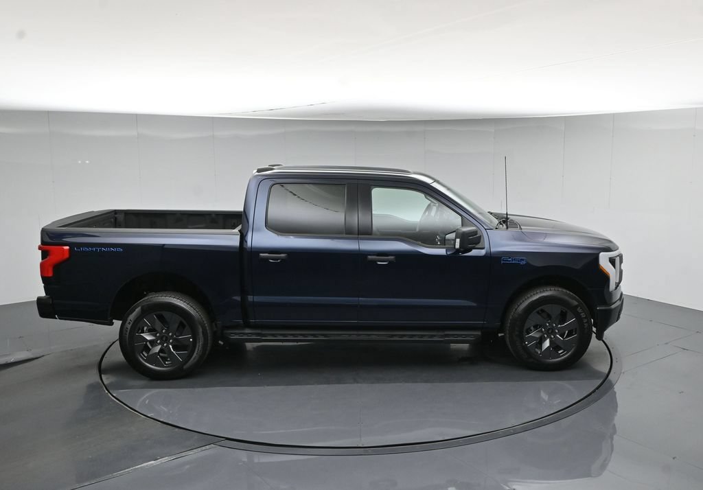 Certified 2024 Ford F150 Lightning XLT AWD/4WD image 42