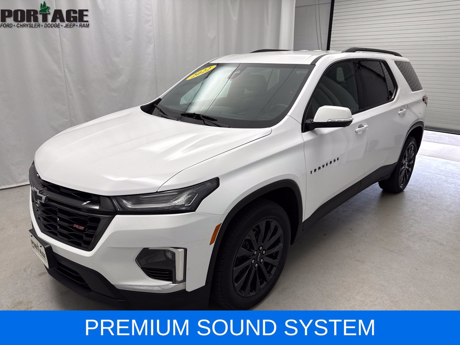 Used 2022 Chevrolet Traverse RS w/ LPO, Floor Liner Package AWD/4WD image 5