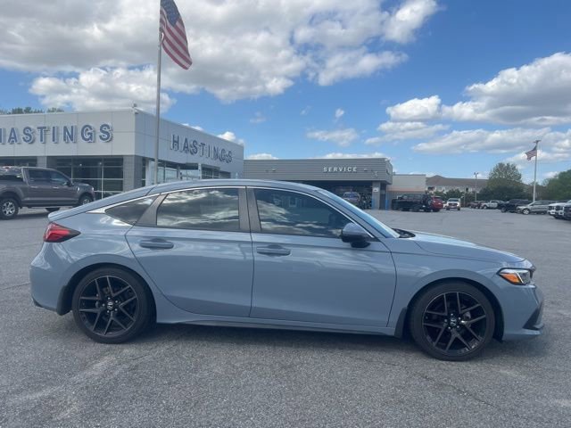 Used 2023 Honda Civic Sport Touring image 5