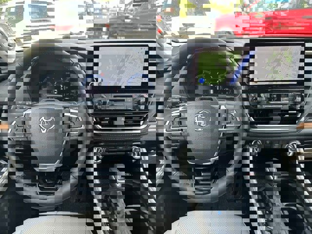 Used 2025 Toyota Grand Highlander AWD image 28