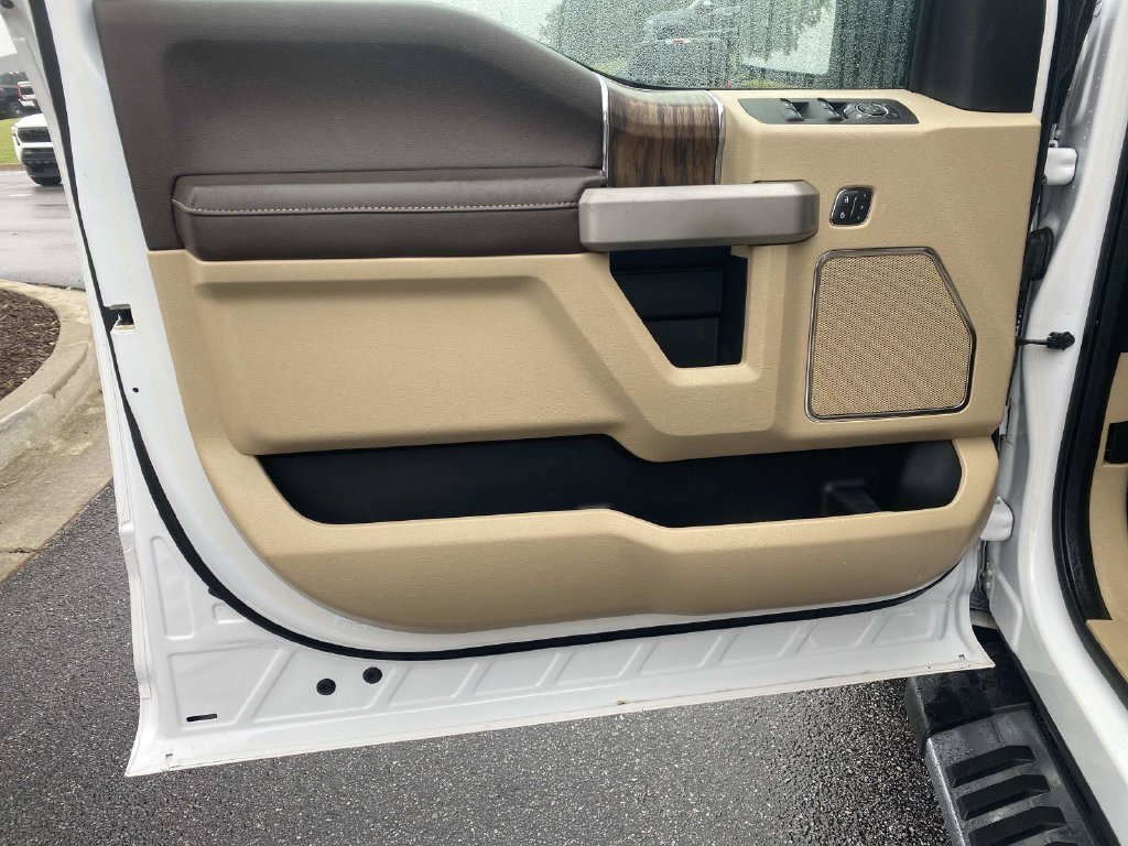 Certified 2018 Ford F150 Lariat RWD image 15