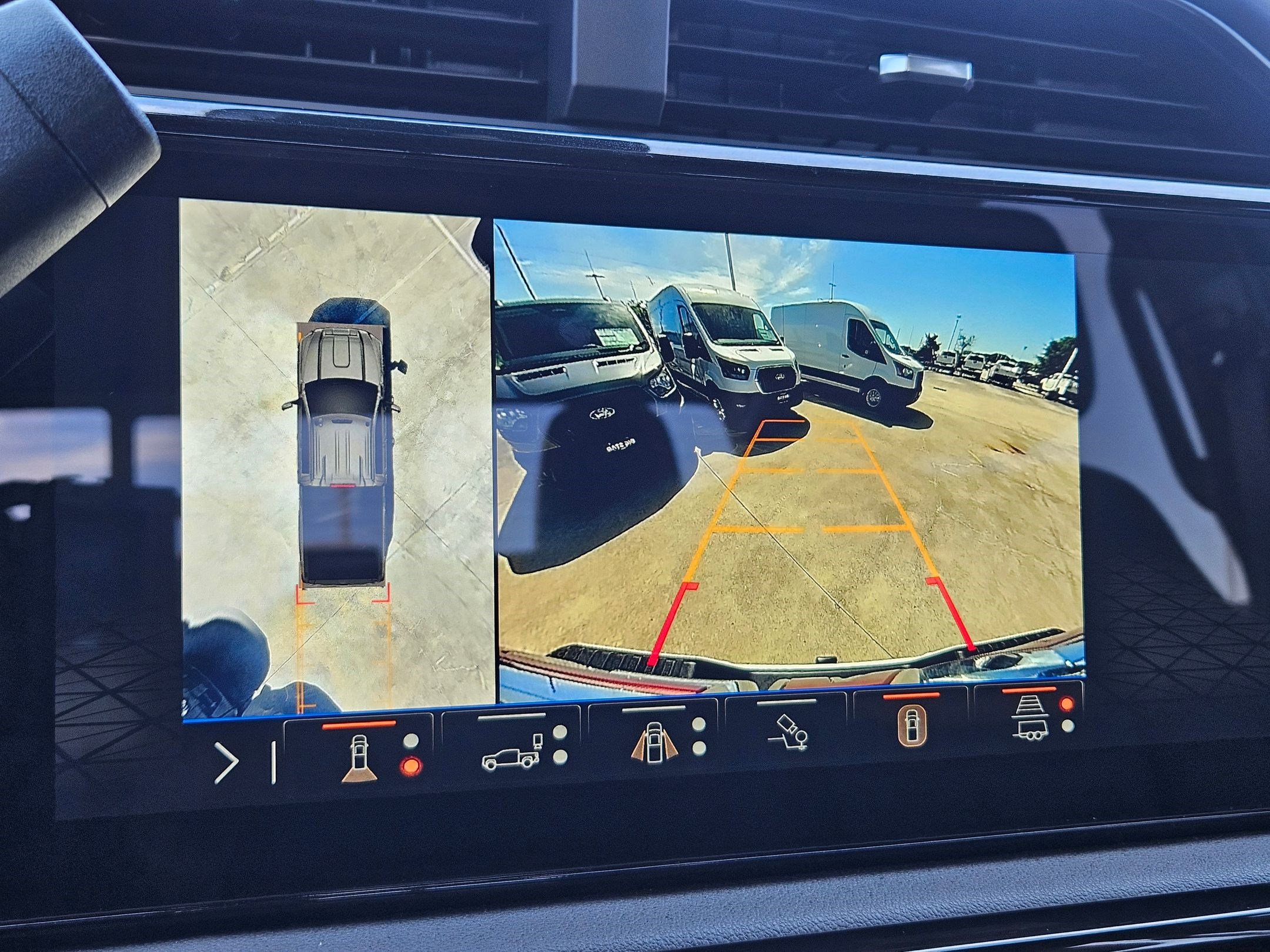 Used 2025 GMC Sierra 2500 AT4 AWD/4WD image 27