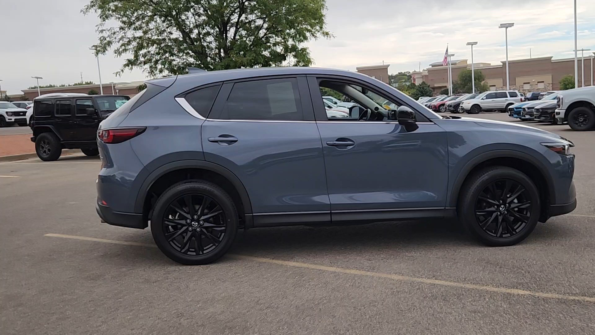 Used 2025 MAZDA CX-5 Carbon Edition AWD/4WD image 13