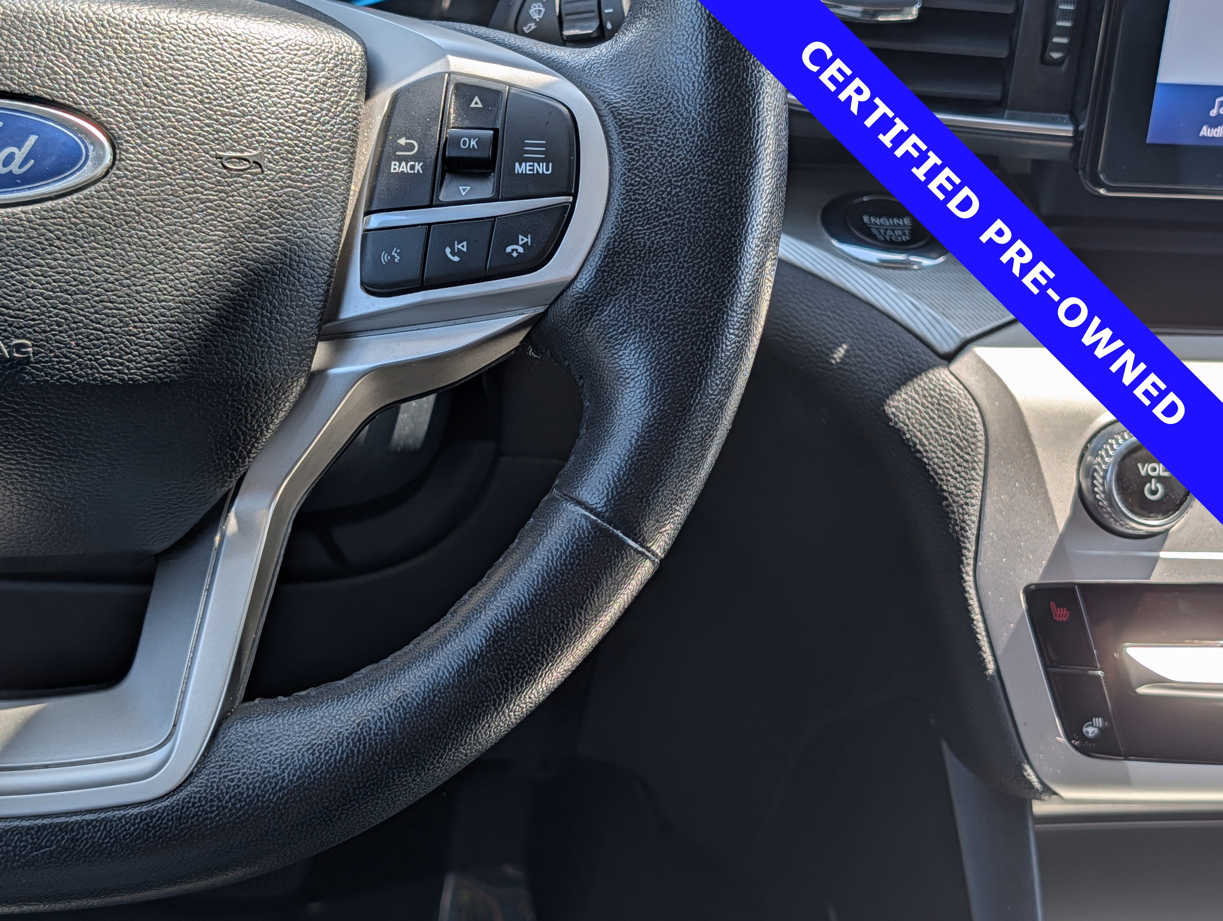 Certified 2022 Ford Explorer XLT w/ Equipment Group 202A AWD/4WD image 24