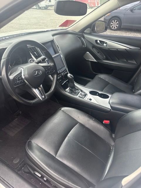 Used 2023 INFINITI Q50 Luxe w/ Cargo Package RWD image 7