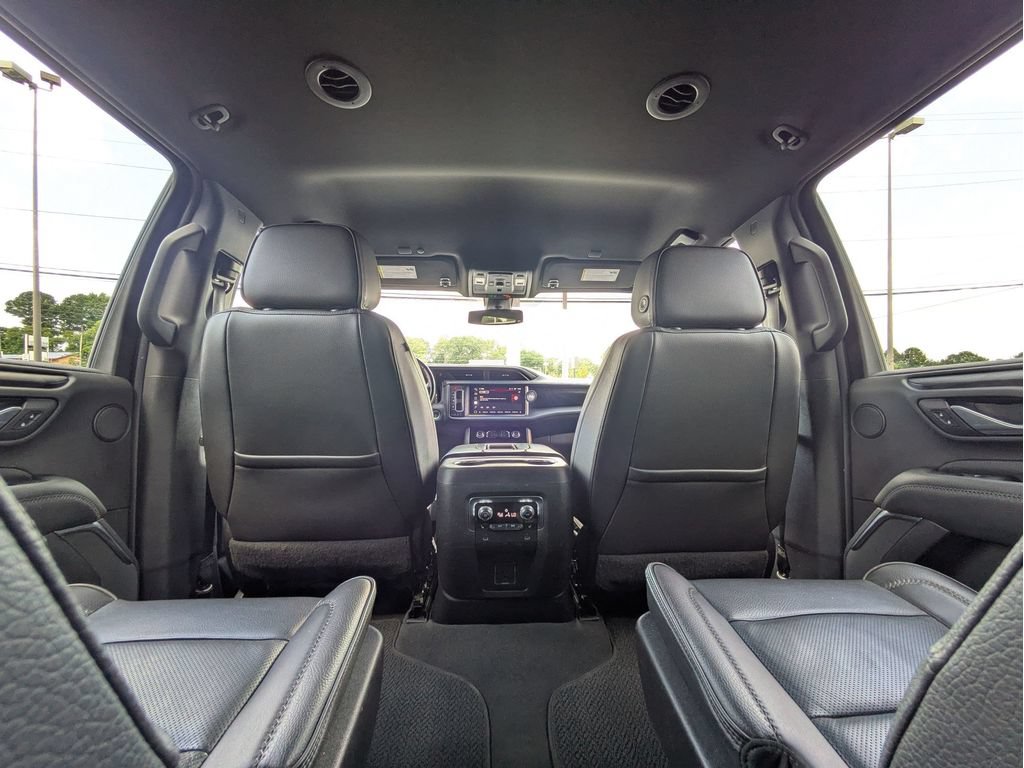Used 2022 GMC Yukon XL Denali AWD/4WD image 26