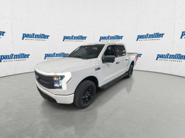 Certified 2025 Ford F150 Lightning XLT AWD/4WD image 5