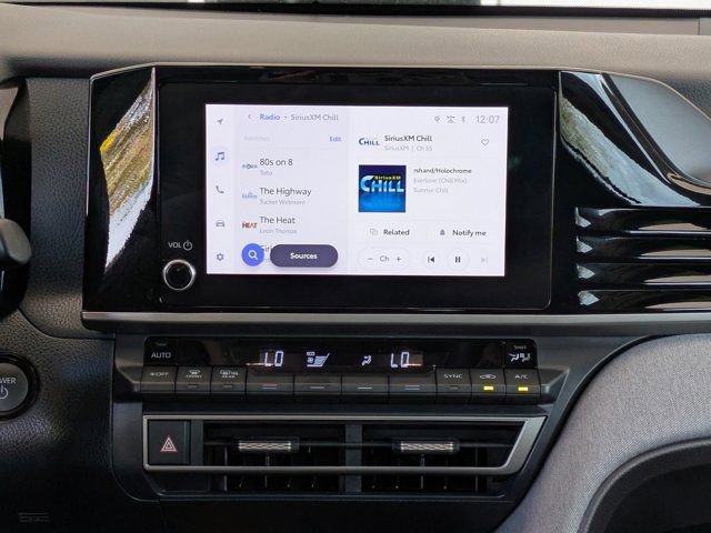 Used 2025 Toyota Camry LE image 16