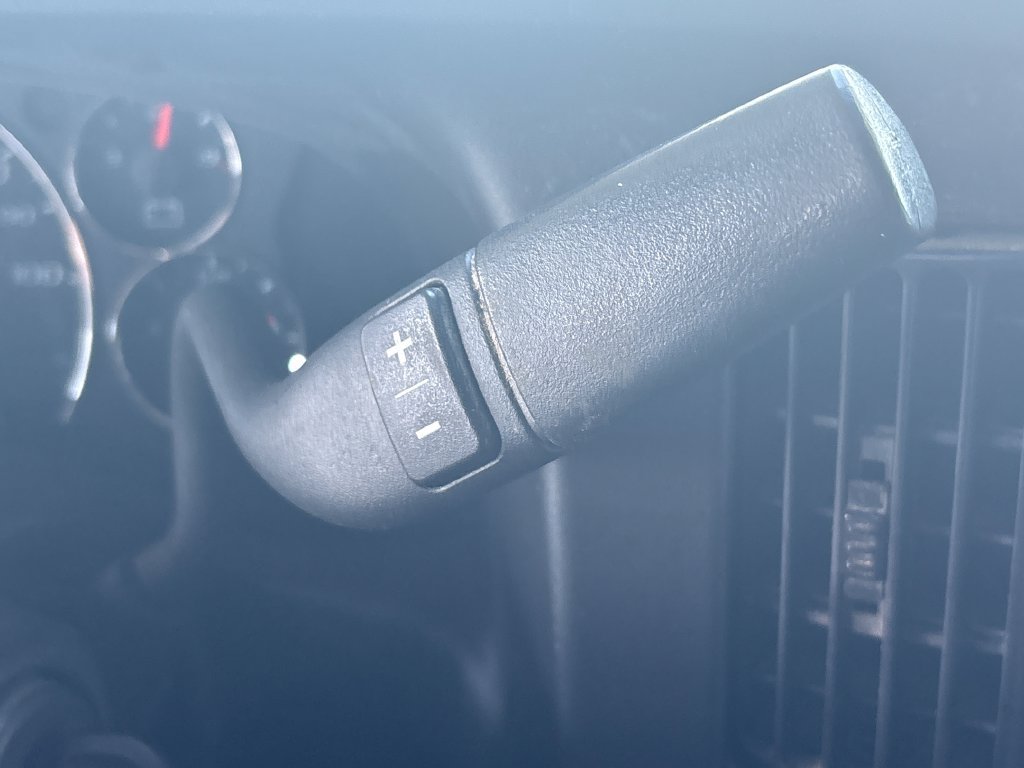 Used 2023 Chevrolet Express 2500 w/ Driver Convenience Package RWD image 8