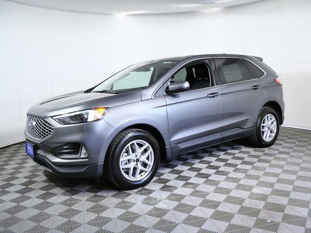 Certified 2024 Ford Edge SEL w/ Convenience Package AWD/4WD image 5