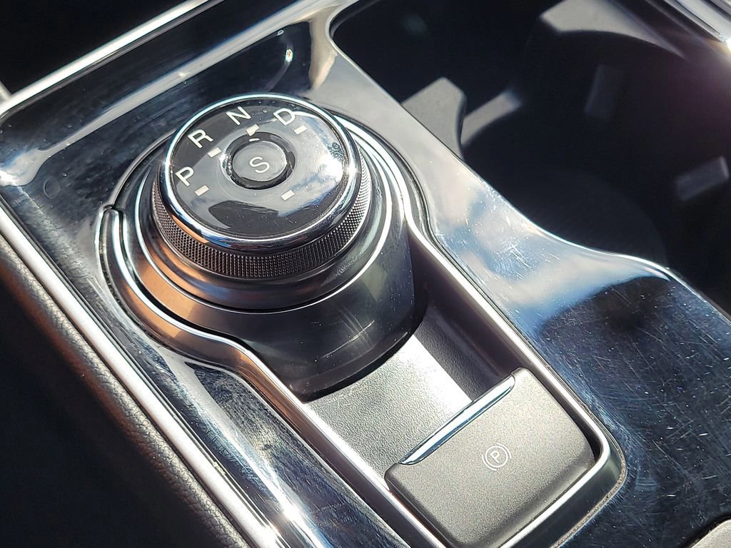 Certified 2019 Ford Edge SEL w/ Equipment Group 201A image 27