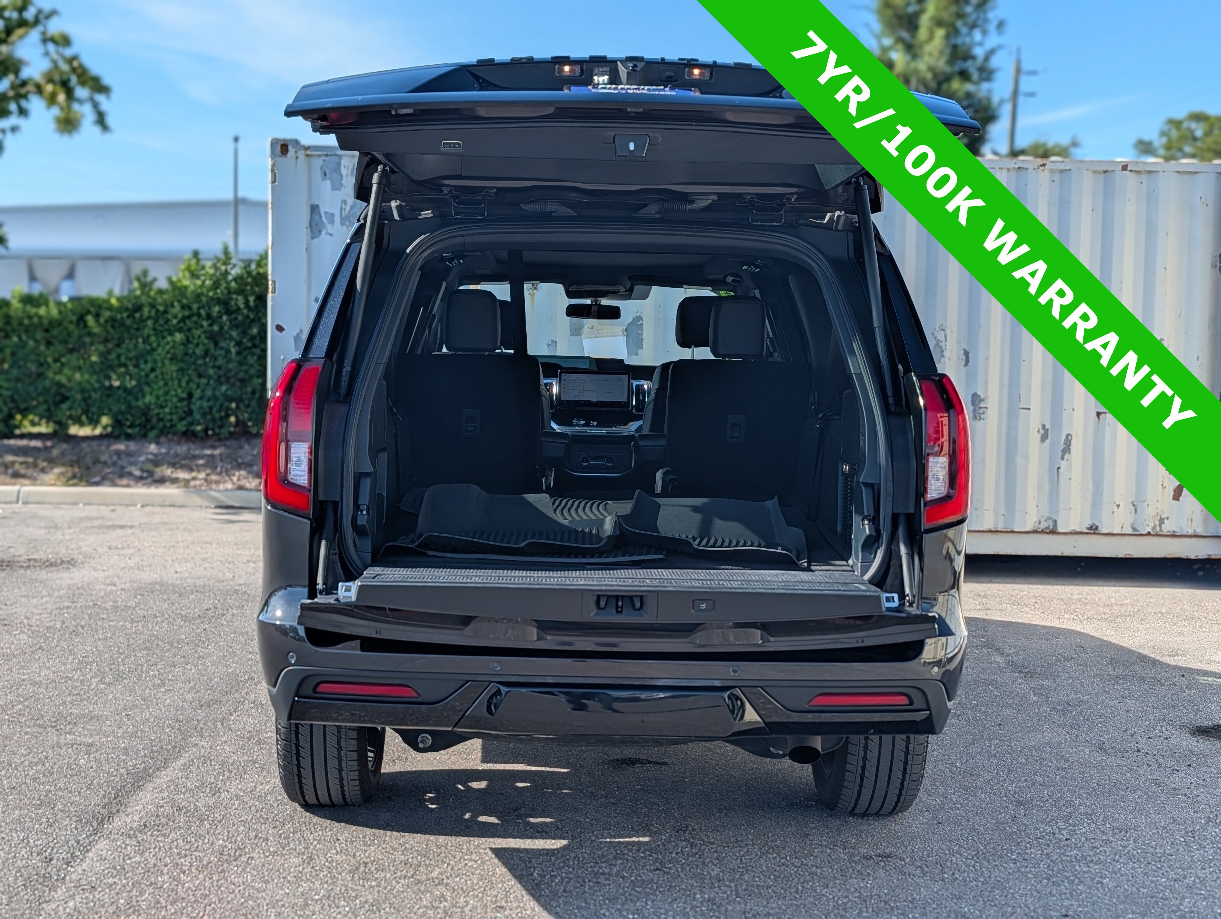 Certified 2025 Ford Expedition Max Platinum w/ Stealth Performance Package AWD/4WD image 15