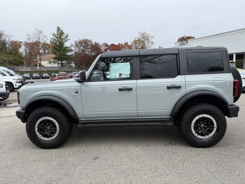 Certified 2022 Ford Bronco Big Bend w/ Sasquatch Package image 9
