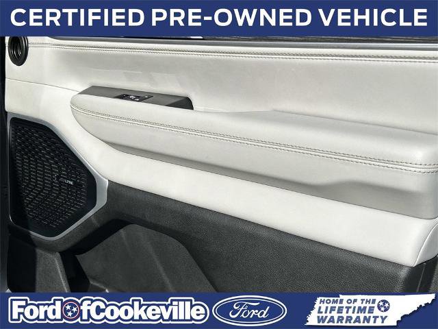 Used 2023 Jeep Wagoneer Series III w/ Preferred Equipment Group image 26