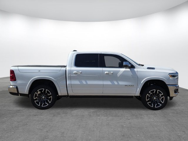 Used 2025 RAM 1500 Limited AWD/4WD image 3